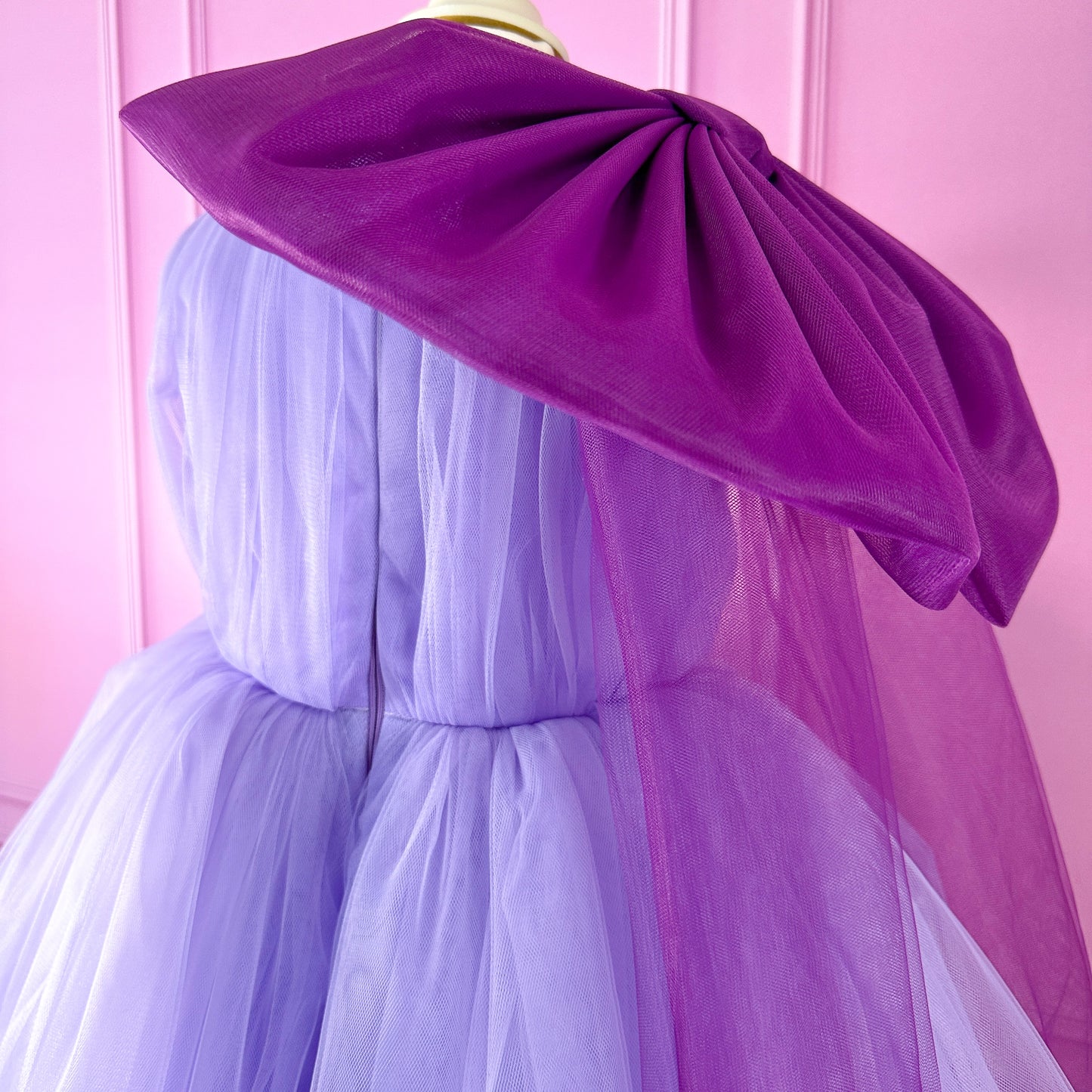 Inaya Feestjurk | Lila