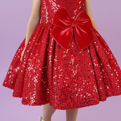 Rode meisjesfeestjurk met glinsterende pailletten en strik